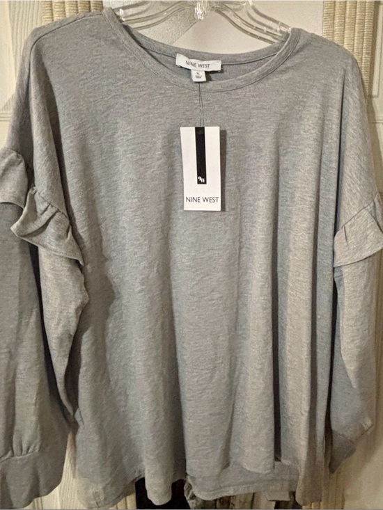 Nine West Tops - Nine West Light Gray Long-Sleeve Ruffle Detail Top